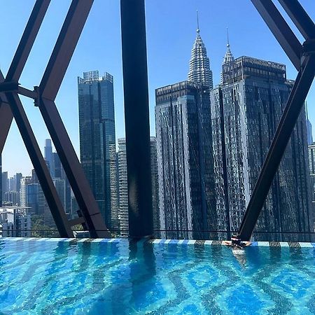 Scarletz Suites Twin Tower Klcc Kuala Lumpur By Okidoki Luaran gambar