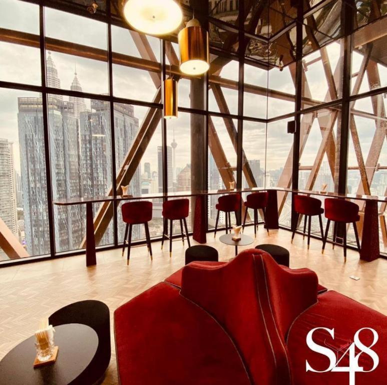 Scarletz Suites Twin Tower Klcc Kuala Lumpur By Okidoki Luaran gambar