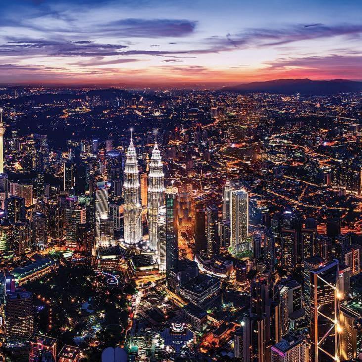 Scarletz Suites Twin Tower Klcc Kuala Lumpur By Okidoki Luaran gambar