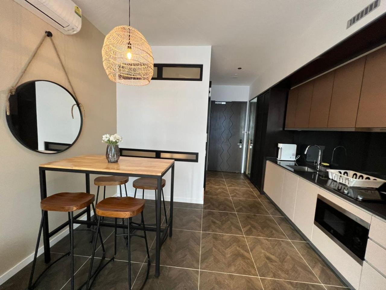 Scarletz Suites Twin Tower Klcc Kuala Lumpur By Okidoki Luaran gambar