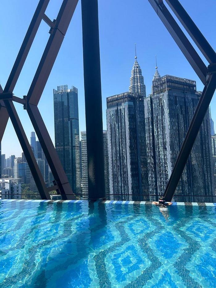 Scarletz Suites Twin Tower Klcc Kuala Lumpur By Okidoki Luaran gambar